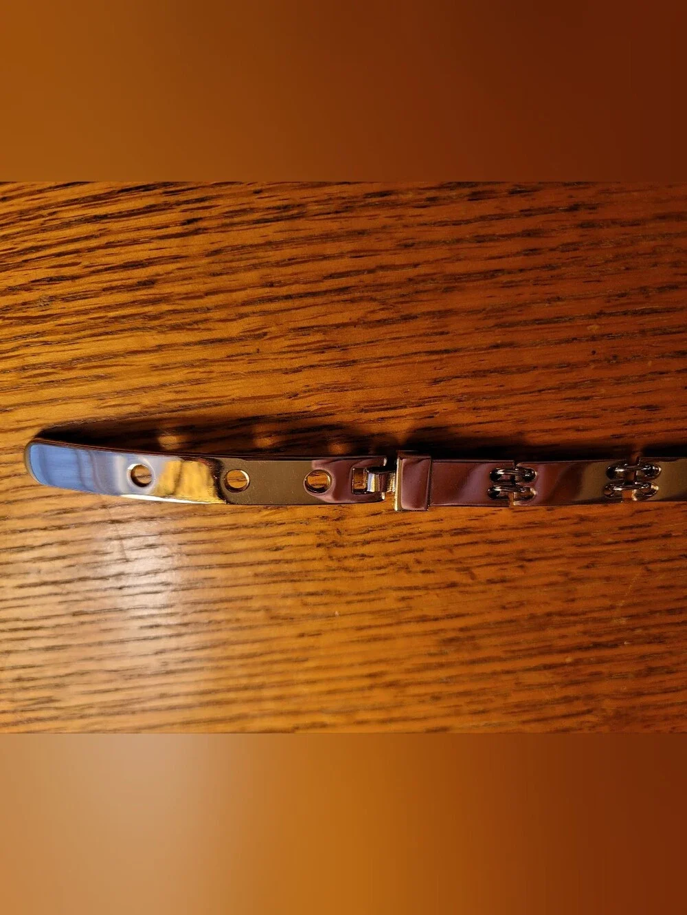 Slim Silver Chain-Link Waist Belt